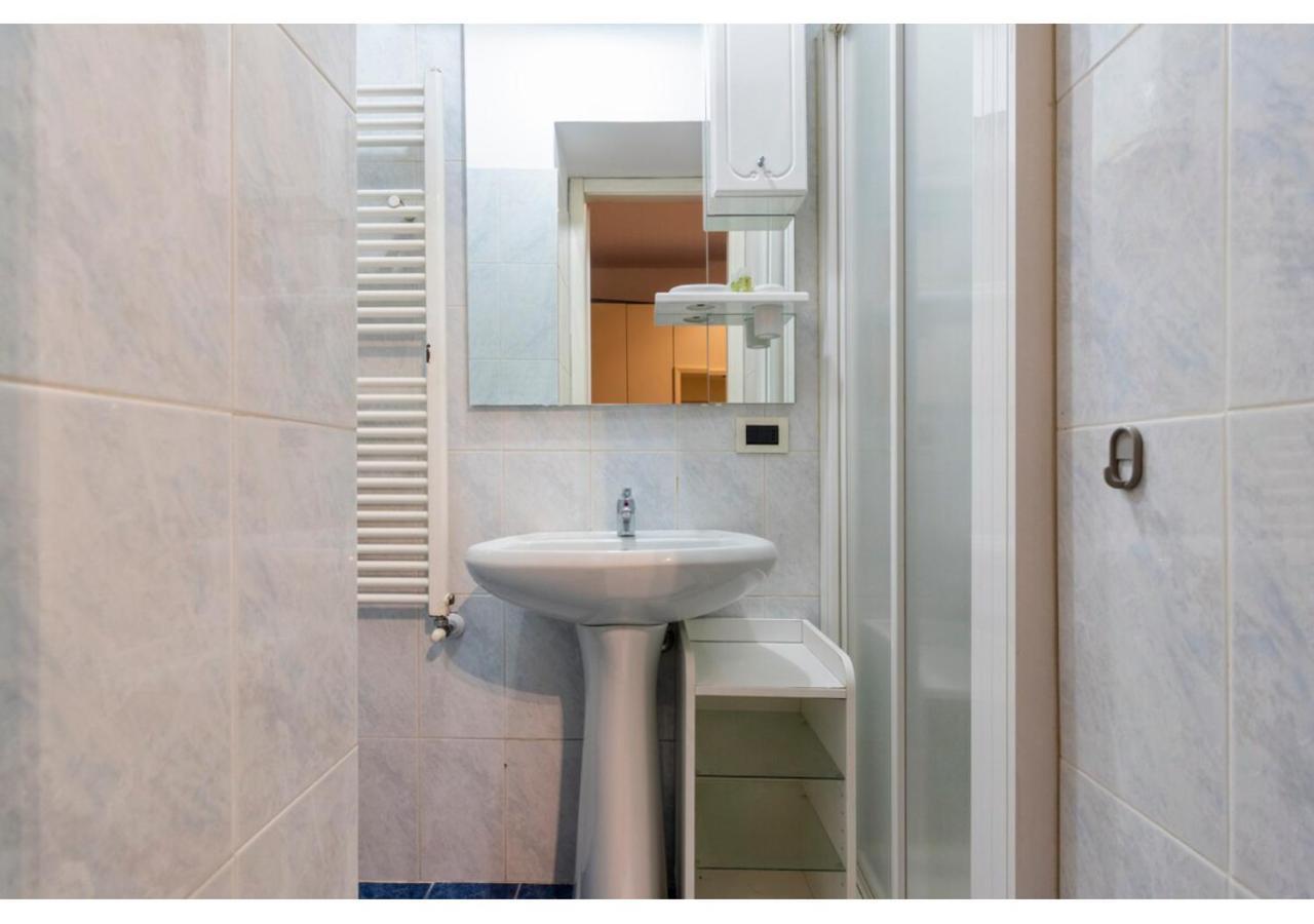 Stayeasy Moscova Studio - Brera & Downtown Walking Milano Esterno foto